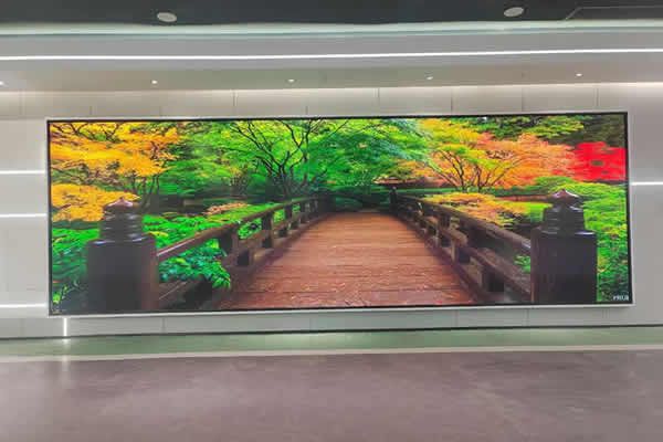 音樂廳led屏幕一般多少寸合適，用P幾的？